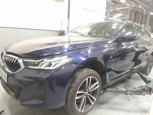 BMW 6-SERIES